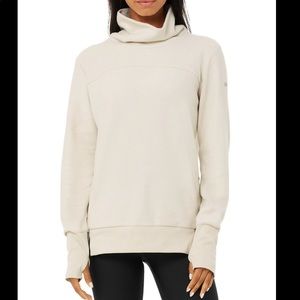 Alo Warmth Fleece Turtleneck Size Small